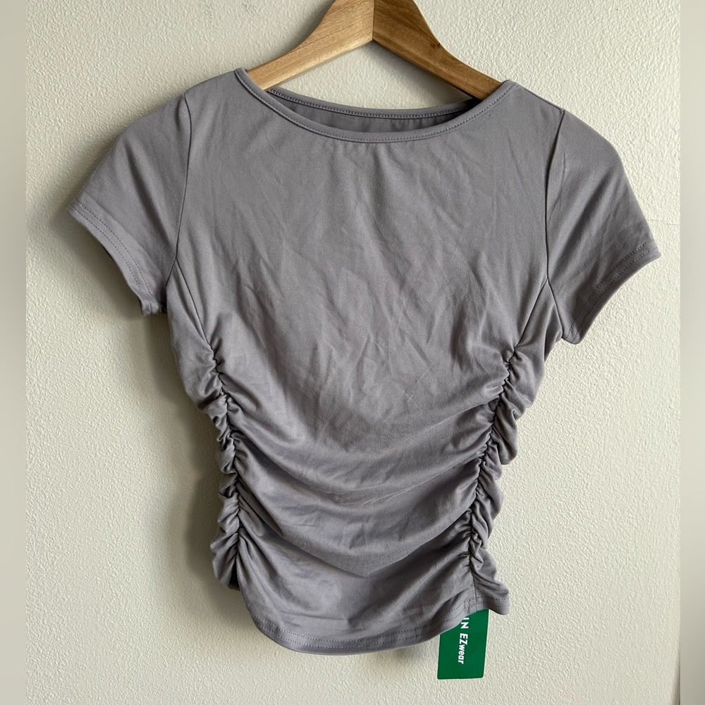 NWT T Shirt Solid Grey Ruched Side Tee Size S Small